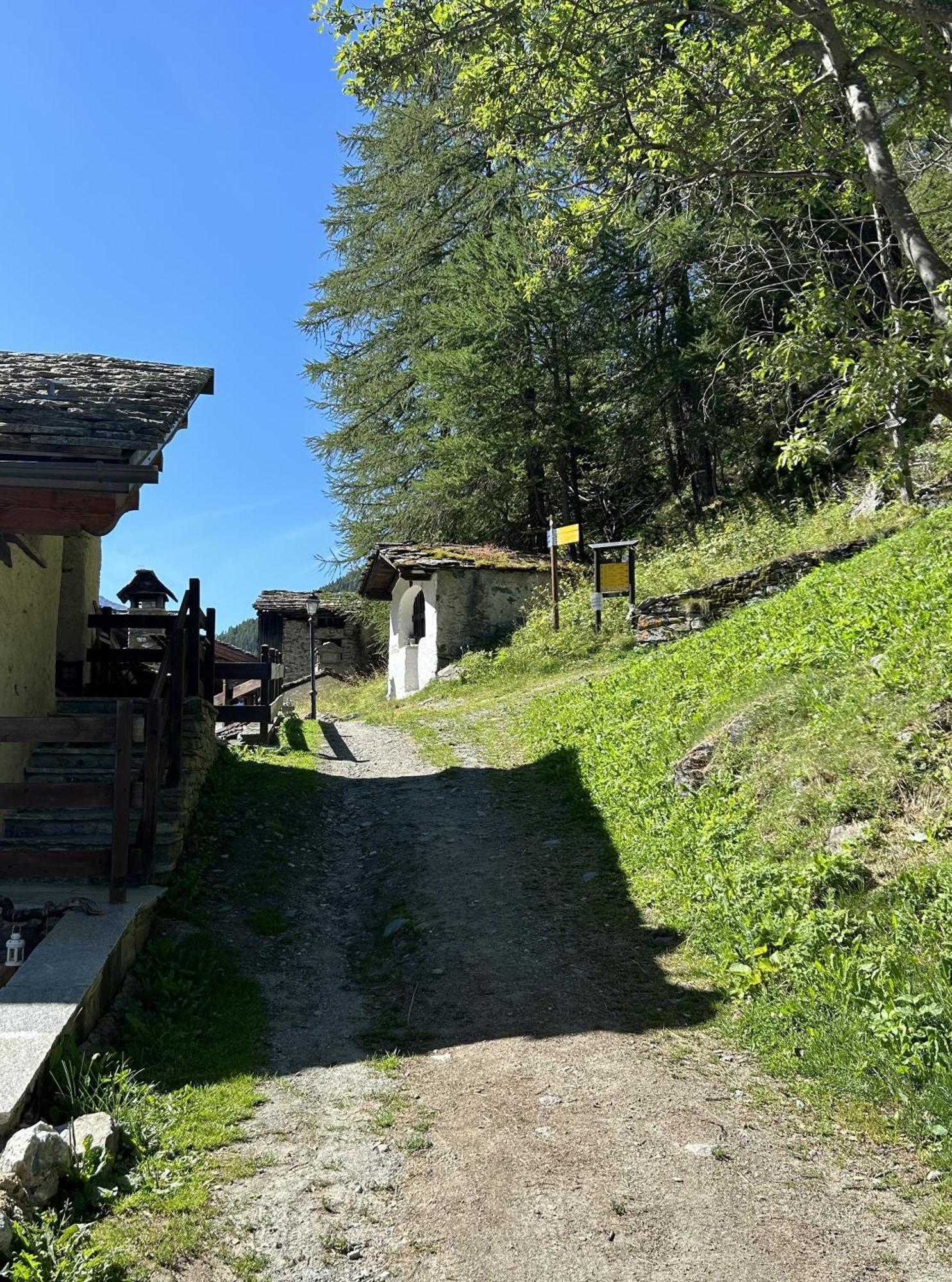 Appartamento Lo Bou Valsavarenche Exteriör bild