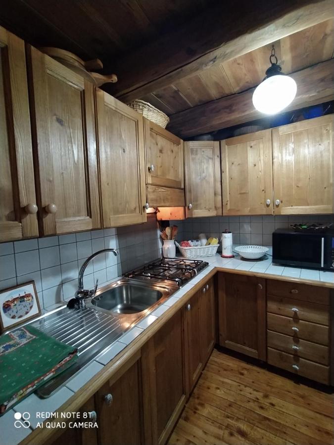 Appartamento Lo Bou Valsavarenche Exteriör bild